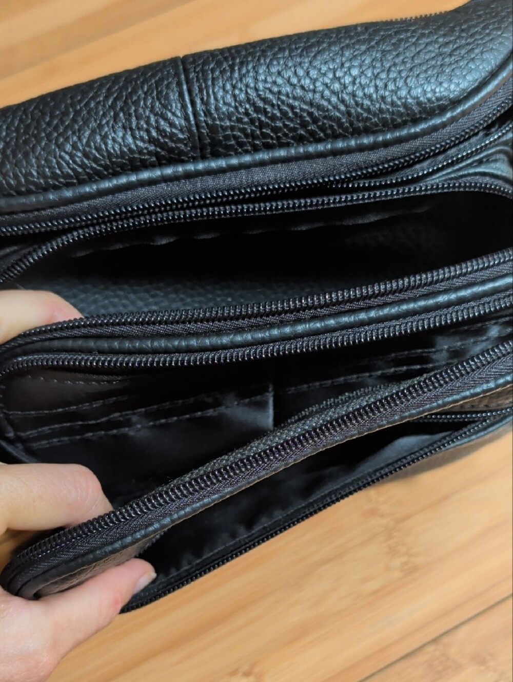 Black Leather Waist Bag Fanny Pack Belt Bag - Picture 2 of 8
